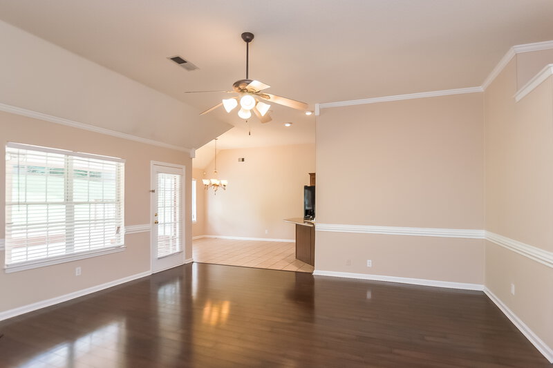 2,920/Mo, 2363 Bethany Dr Southaven, MS 38672 Living Room View