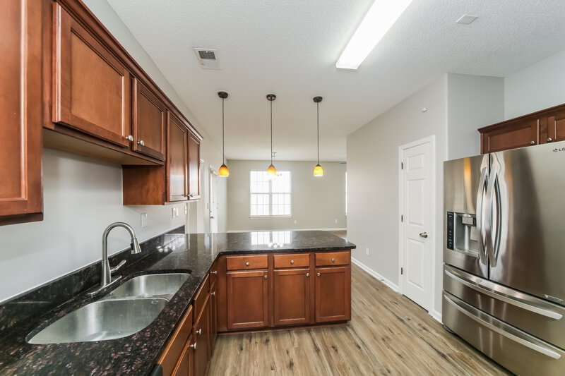 2,940/Mo, 7722 Driscoll St Memphis, TN 38125 Kitchen View 2
