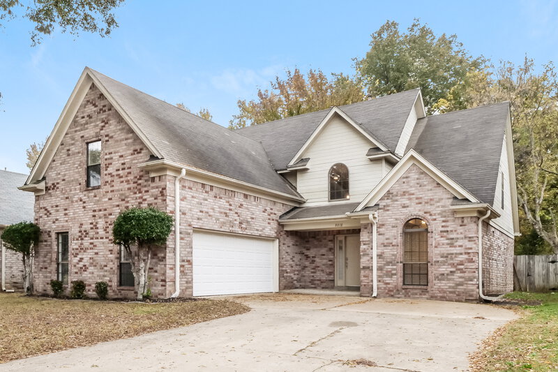 1,990/Mo, 8018 Jills Creek Dr Bartlett, TN 38133 Front View