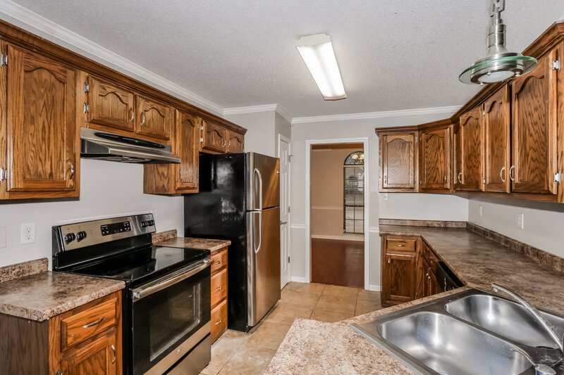 1,990/Mo, 8018 Jills Creek Dr Bartlett, TN 38133 Kitchen View