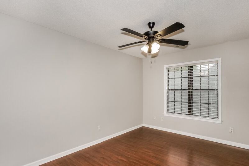 1,990/Mo, 8018 Jills Creek Dr Bartlett, TN 38133 Bedroom View