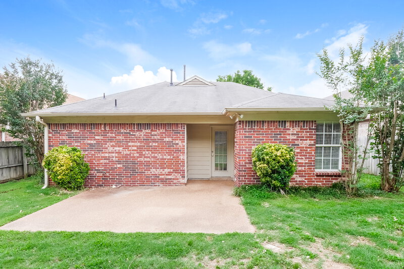 1,770/Mo, 1596 Far Dr Cordova, TN 38016 Rear View