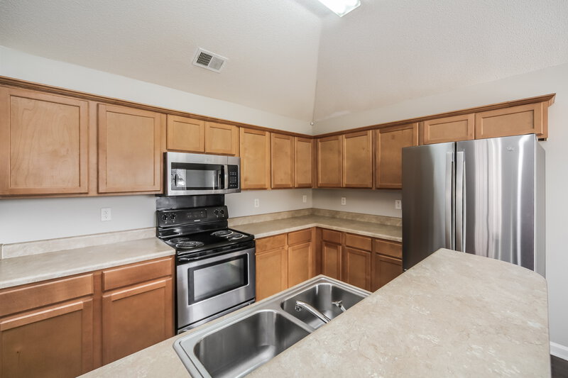 1,840/Mo, 1719 Brentford Cv Cordova, TN 38016 Kitchen View 2