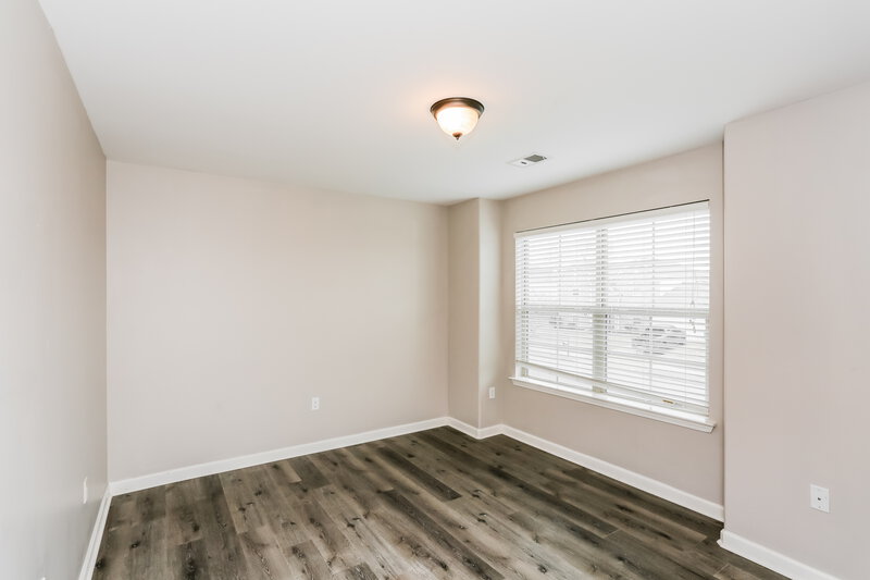 2,225/Mo, 6197 Vera Ln Olive Branch, MS 38654 Sitting Room View