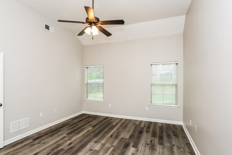 2,225/Mo, 6197 Vera Ln Olive Branch, MS 38654 Main Bedroom View