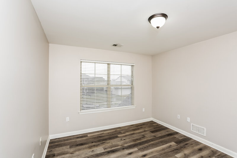 2,225/Mo, 6197 Vera Ln Olive Branch, MS 38654 Bedroom View 2