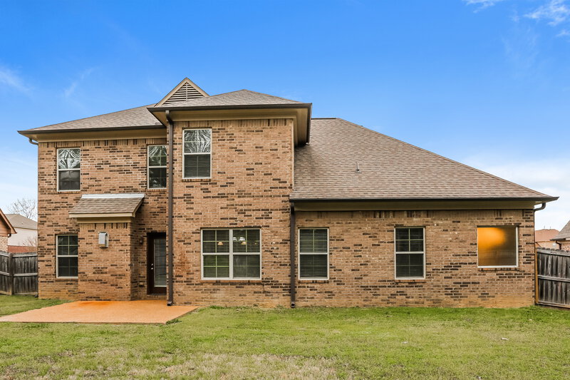 2,225/Mo, 6197 Vera Ln Olive Branch, MS 38654 Rear View