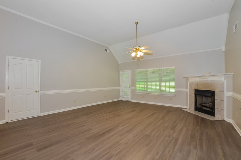 2,245/Mo, 2382 Bethany Dr Southaven, MS 38672 Living Room View