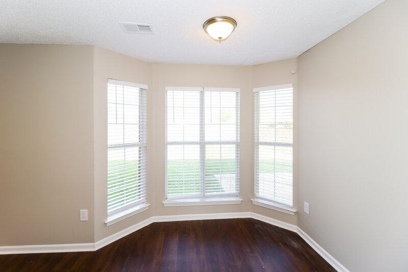 1,970/Mo, 5740 Hunters Chase Dr Southaven, MS 38672 Floorplan View 3