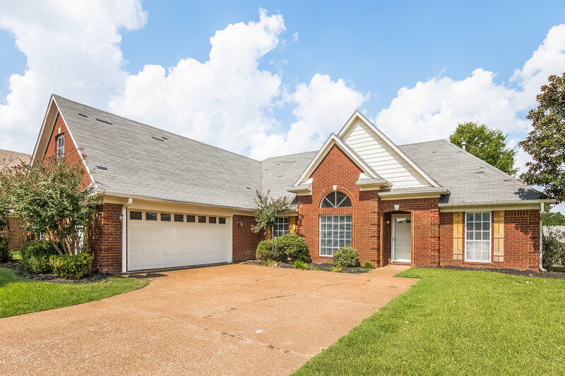 1,945/Mo, 2490 Heather Rdg Southaven, MS 38672 External View