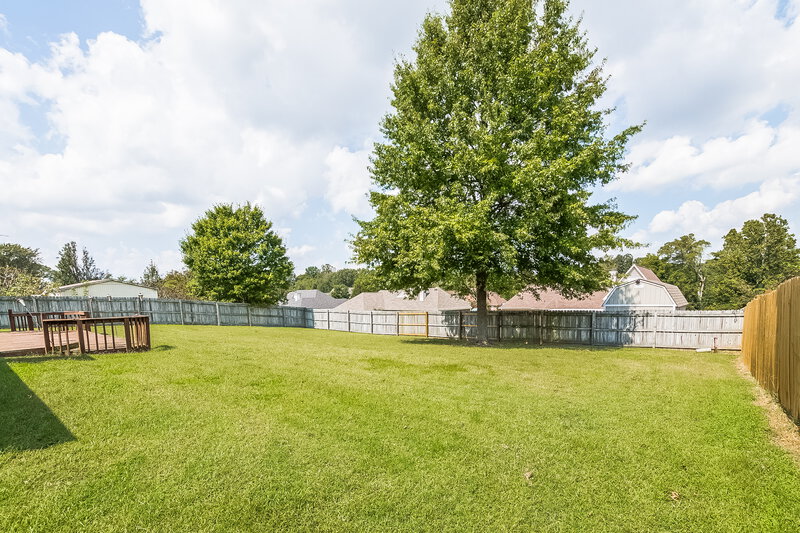 1,945/Mo, 2490 Heather Rdg Southaven, MS 38672 Rear View