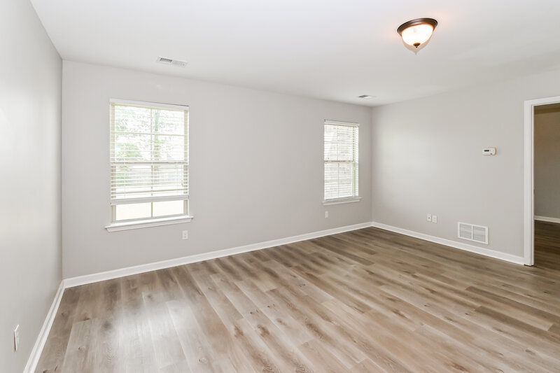 2,435/Mo, 6092 Vera Ln Olive Branch, MS 38654 Loft View 2