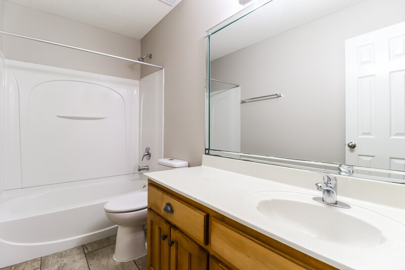 2,480/Mo, 8958 Settlers Path Olive Branch, MS 38654 Bathroom View