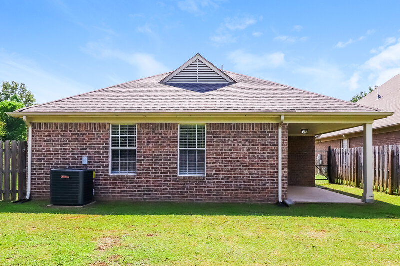 2,480/Mo, 8958 Settlers Path Olive Branch, MS 38654 Rear View 2