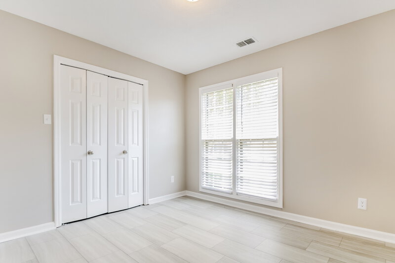 1,885/Mo, 8650 Oak Trail Ln Cordova, TN 38018 Bedroom View