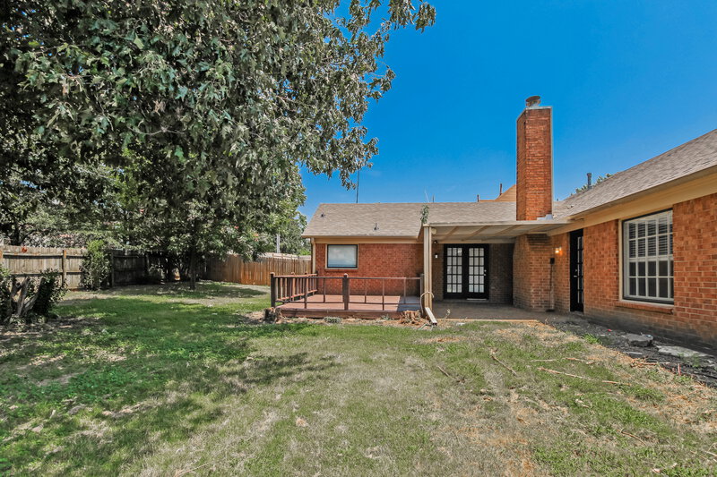 1,885/Mo, 8650 Oak Trail Ln Cordova, TN 38018 Rear View