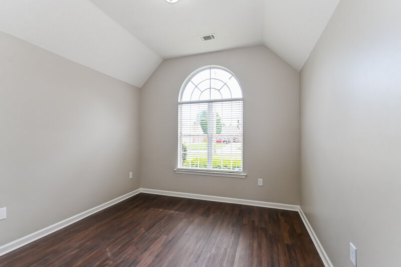 2,270/Mo, 6373 Braybourne Pl Olive Branch, MS 38654 Bedroom View