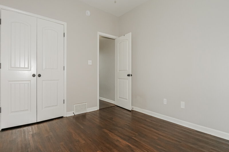 2,250/Mo, 5798 Bedford Loop W Southaven, MS 38672 Bedroom View 2