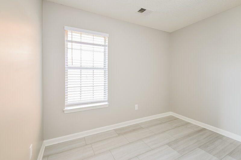 1,575/Mo, 7076 Foxhall Dr Horn Lake, MS 38637 Bedroom View