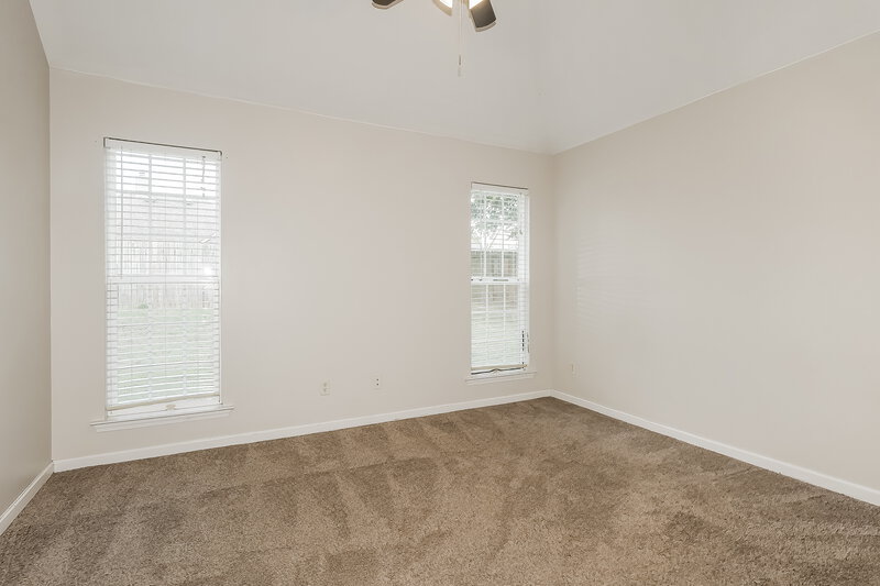 1,865/Mo, 5400 Milton Ridge Dr Arlington, TN 38002 Main Bedroom View