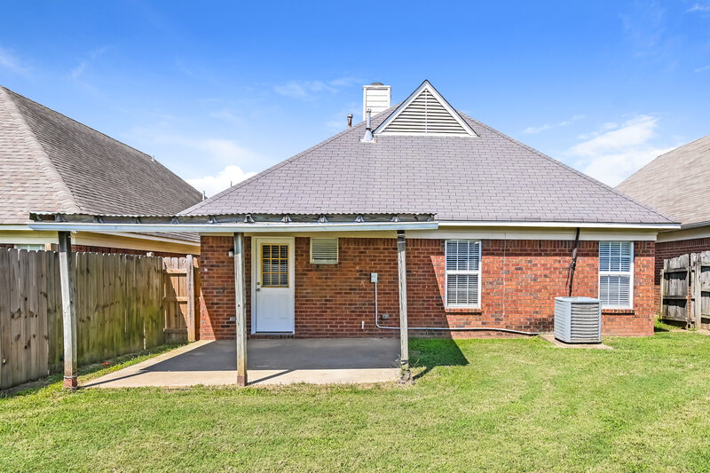 1,645/Mo, 7650 Davis Pkwy Southaven, MS 38671 Rear View