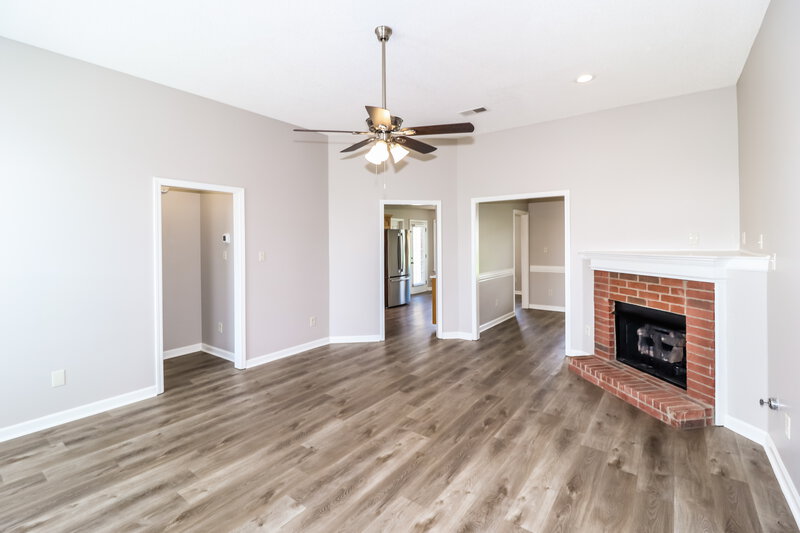 1,820/Mo, 1052 Mossy Knoll Dr Cordova, TN 38018 Living Room View