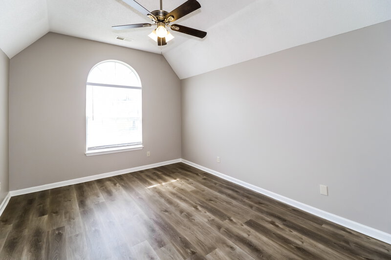 1,820/Mo, 1052 Mossy Knoll Dr Cordova, TN 38018 Main Bedroom View