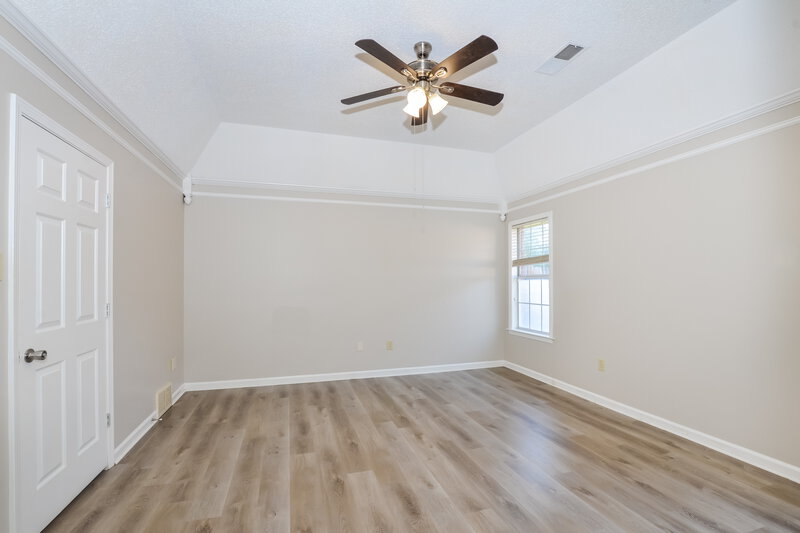 2,000/Mo, 6641 Bright Star Ln Bartlett, TN 38134 Main Bedroom View