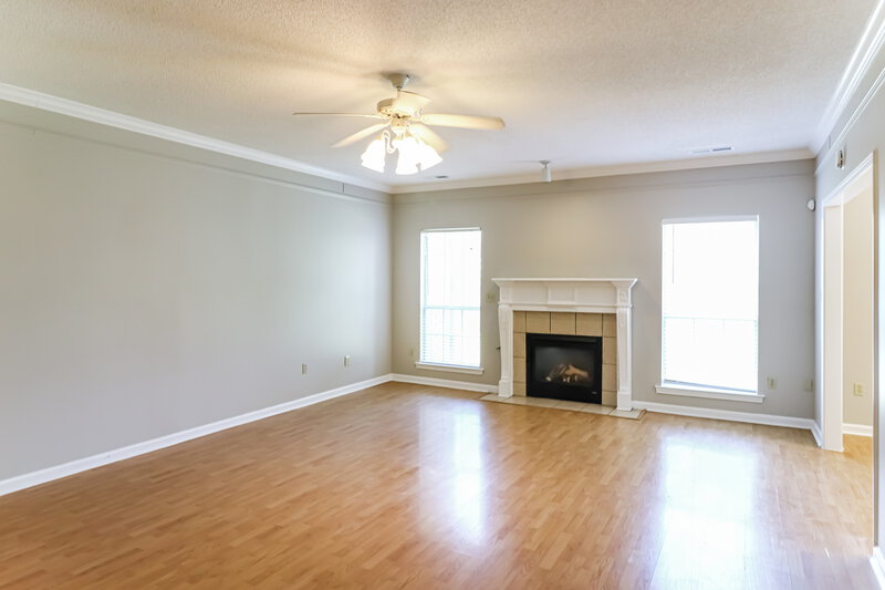 2,065/Mo, 13080 Oxbourne N Olive Branch, MS 38654 Living Room View