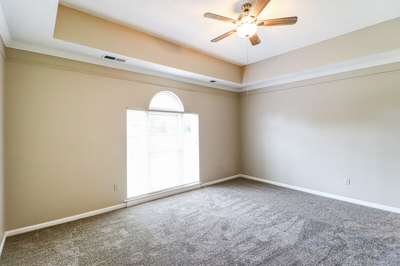 2,065/Mo, 13080 Oxbourne N Olive Branch, MS 38654 Main Bedroom View 2