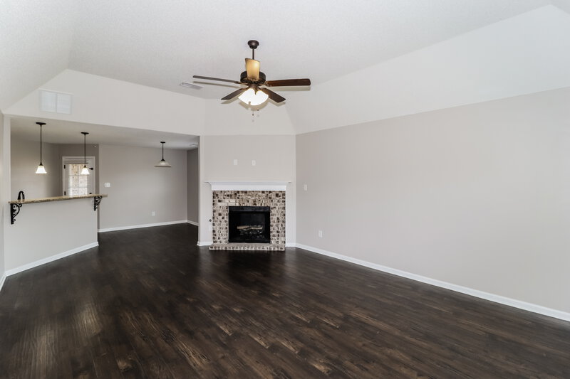 2,890/Mo, 9466 Darren Cir S Cordova, TN 38018 Living Room View