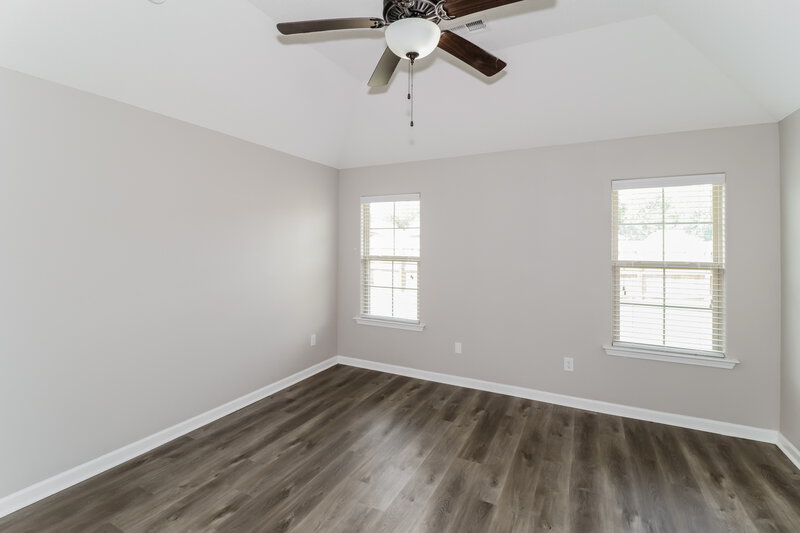 2,890/Mo, 9466 Darren Cir S Cordova, TN 38018 Main Bedroom View 2