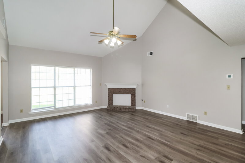 2,190/Mo, 11196 Hidden Meadows Cv Arlington, TN 38002 Living Room View