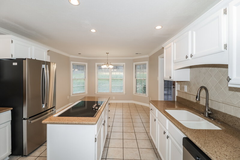 2,980/Mo, 225 Richards Way Dr Cordova, TN 38018 Kitchen View 2