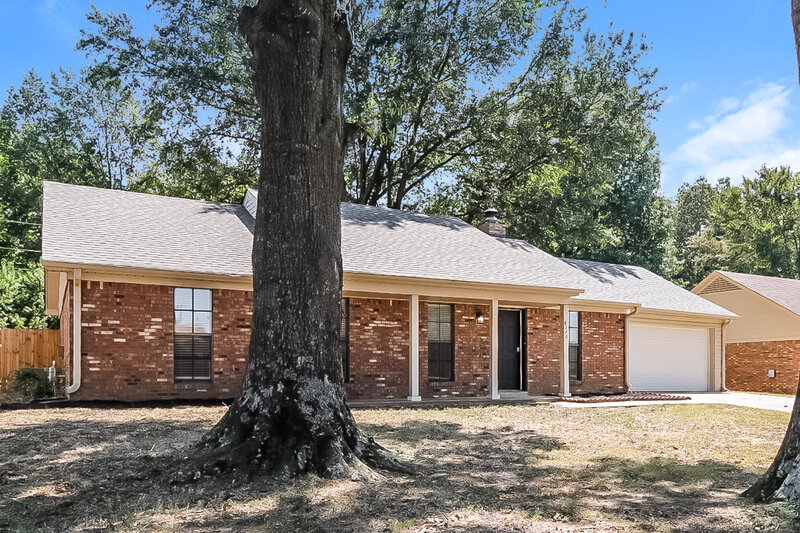 1,815/Mo, 6170 Chickasaw Dr Olive Branch, MS 38654 Front View
