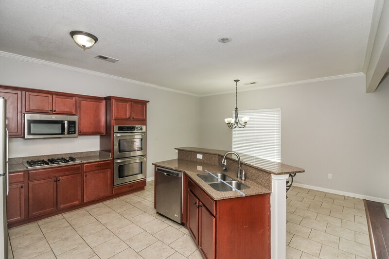 0/Mo, 170 Misty Fields Rd Oakland, TN 38060 Kitchen View