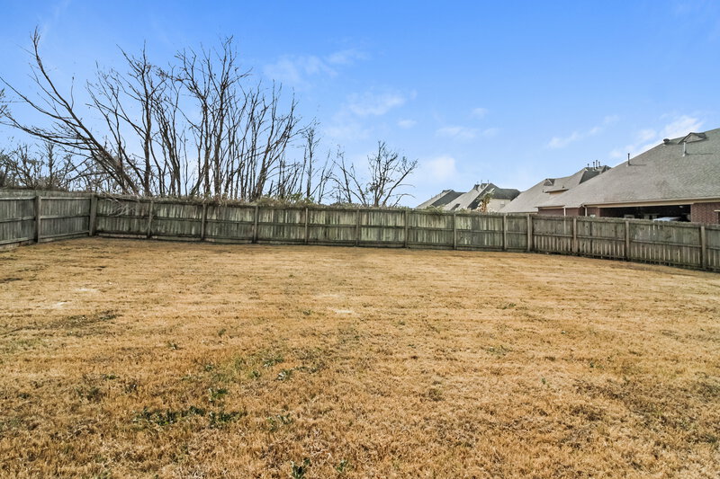 0/Mo, 170 Misty Fields Rd Oakland, TN 38060 Exterior View