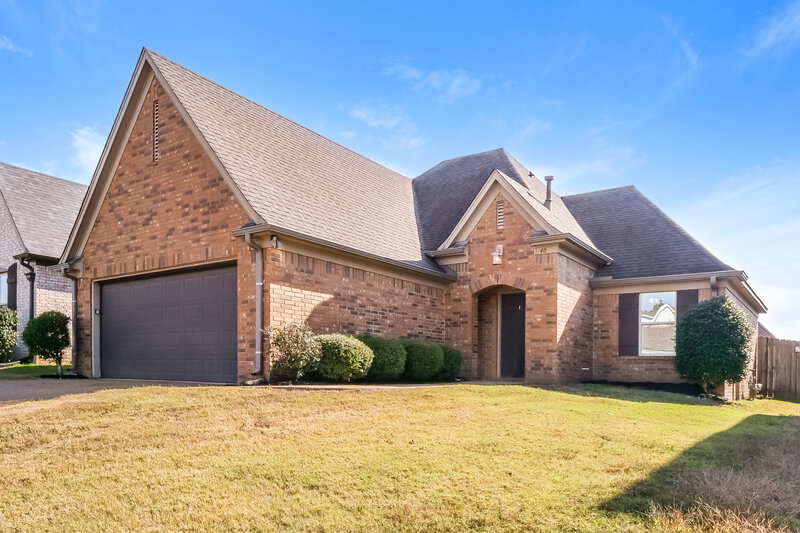 1,700/Mo, 40 Willow Springs Dr Oakland, TN 38060 Front View