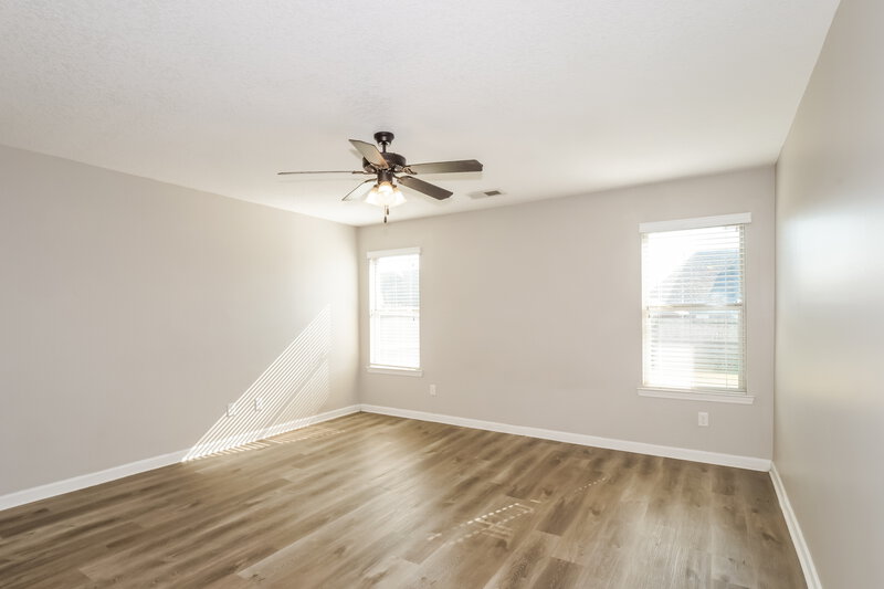 1,700/Mo, 40 Willow Springs Dr Oakland, TN 38060 Main Bedroom View 2