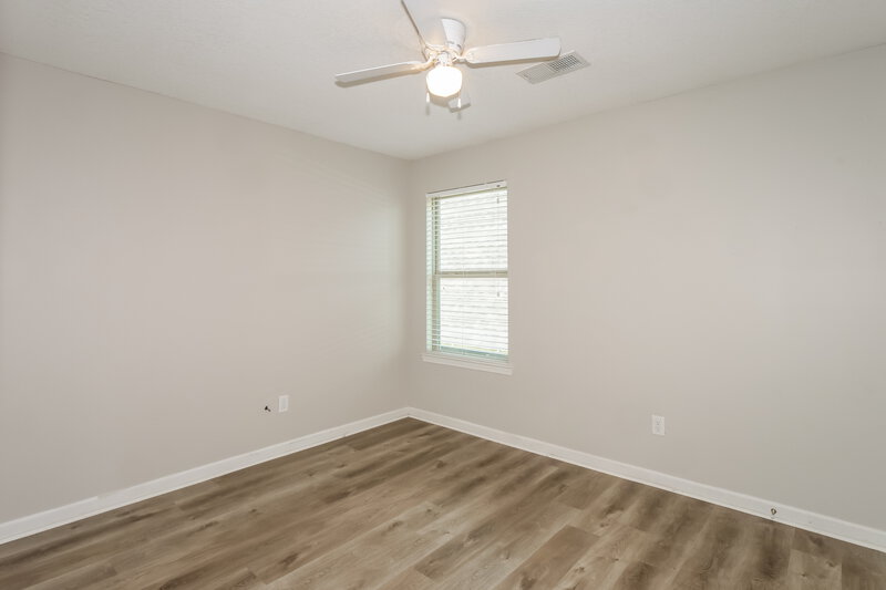 1,700/Mo, 40 Willow Springs Dr Oakland, TN 38060 Bedroom View