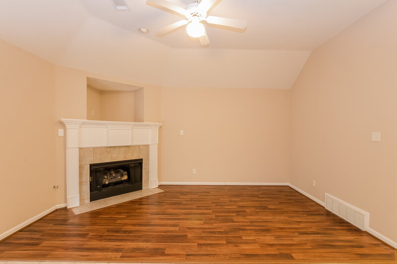 1,785/Mo, 1463 Far Dr Cordova, TN 38016 Family Room View