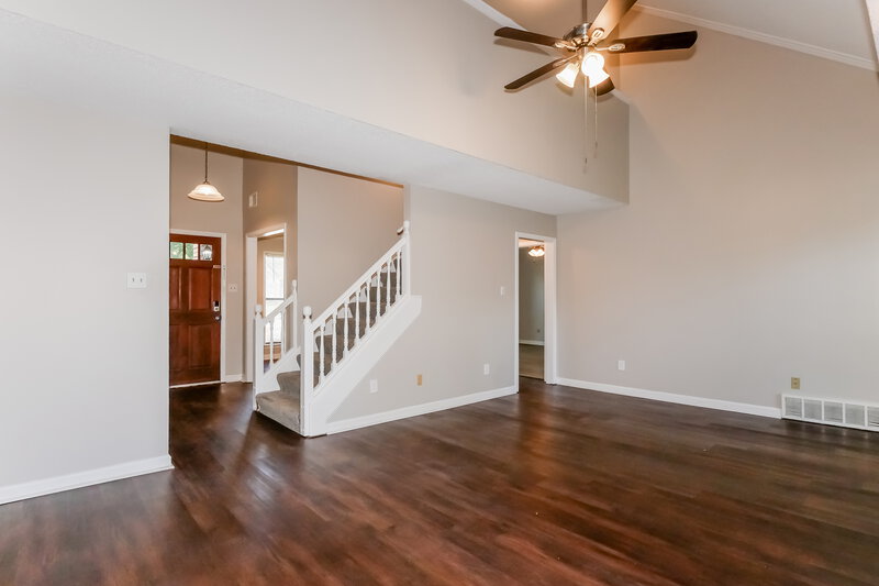 2,270/Mo, 6601 Baird Cv Bartlett, TN 38135 Living Room View
