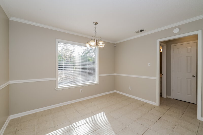 2,800/Mo, 6601 Baird Cv Bartlett, TN 38135 Breakfast Nook View