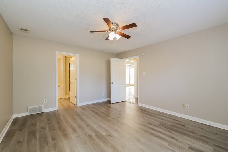 2,800/Mo, 6601 Baird Cv Bartlett, TN 38135 Main Bedroom View 2