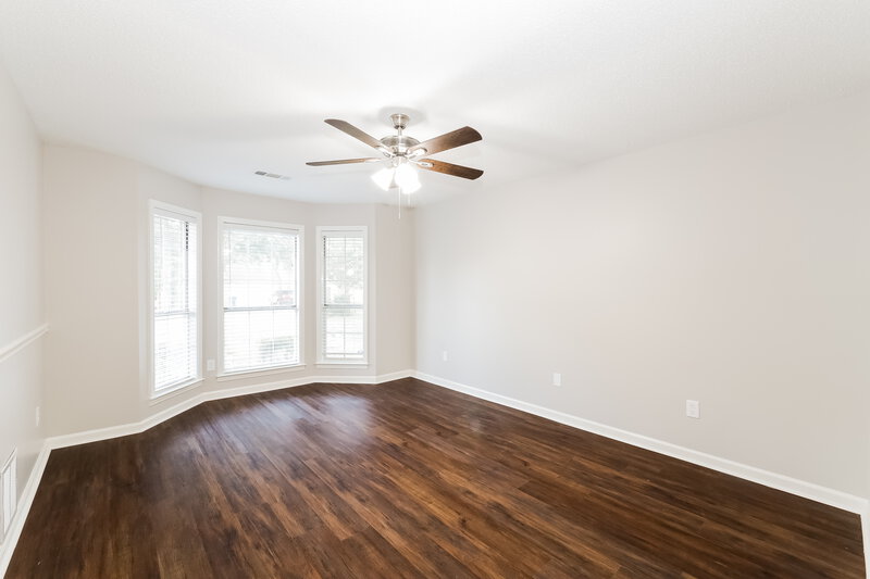1,745/Mo, 6299 Cherokee Dr Olive Branch, MS 38654 Main Bedroom View