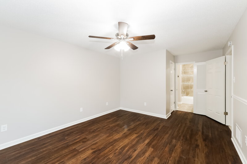 1,745/Mo, 6299 Cherokee Dr Olive Branch, MS 38654 Main Bedroom View 2