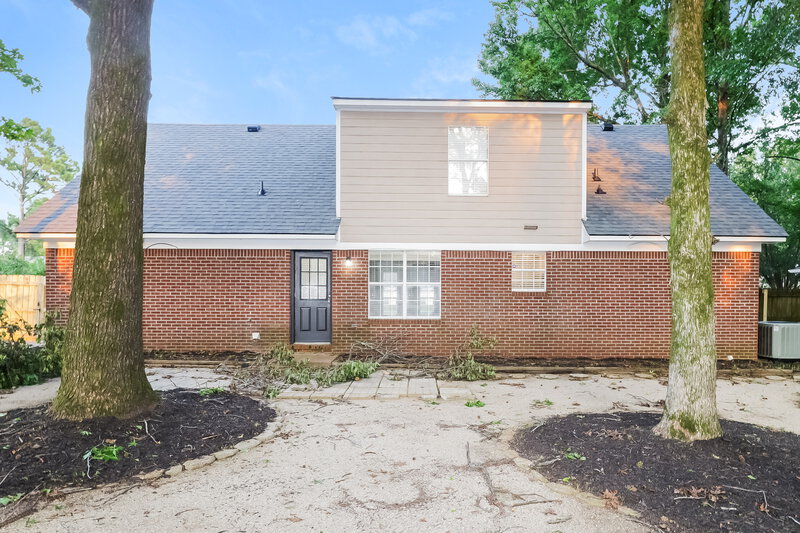 1,745/Mo, 6299 Cherokee Dr Olive Branch, MS 38654 Rear View