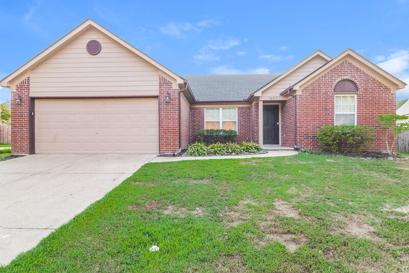 2,075/Mo, 7427 Fox Creek Dr Olive Branch, MS 38654 External View