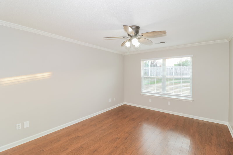 2,075/Mo, 7427 Fox Creek Dr Olive Branch, MS 38654 Main Bedroom View