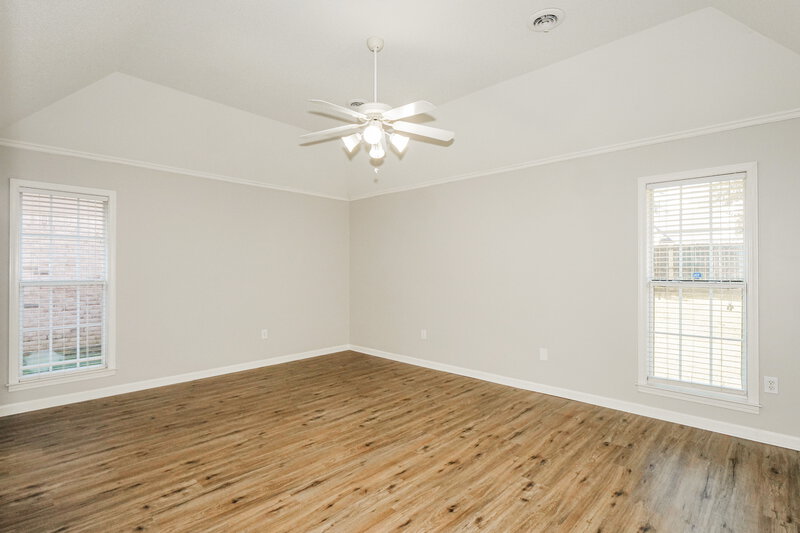 2,375/Mo, 4455 Jonsey Ln Memphis, TN 38125 Main Bedroom View